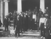 1200px-2nd_World_Congress_of_the_Comintern_Lenin_Zinoviev_Bukharin_Gorky.jpg