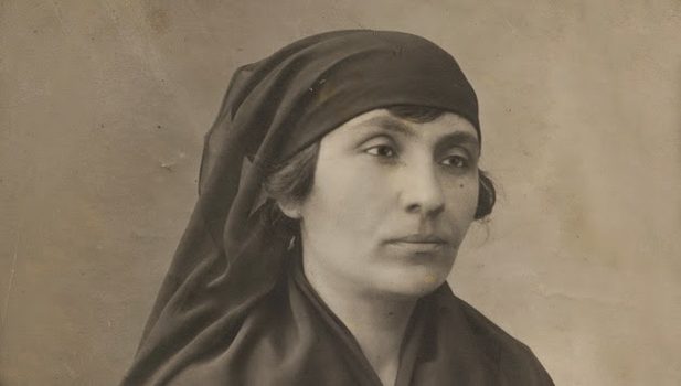 NACIYE-HANIM-SUMAN.jpg